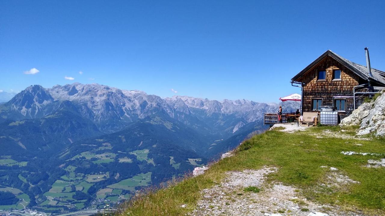 Apartment Hohenwerfen Exterior foto